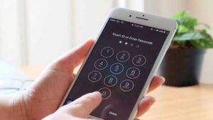 Read more about the article Apple is aiming to replace Passwords by introducing a New Passkey