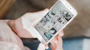 Read more about the article 10 Instagram Post Ideas to Boost Your Engagement