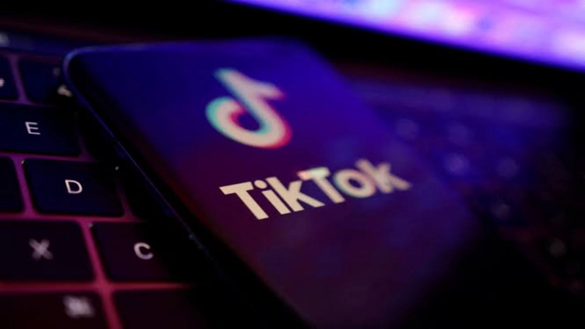 You are currently viewing How to Block Someone on TikTok: A Step-by-Step Guide