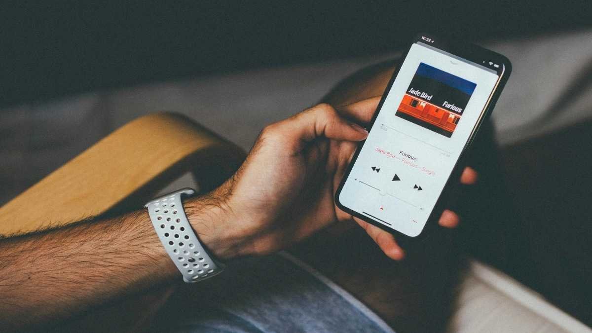 How to Login to Apple Music Easily